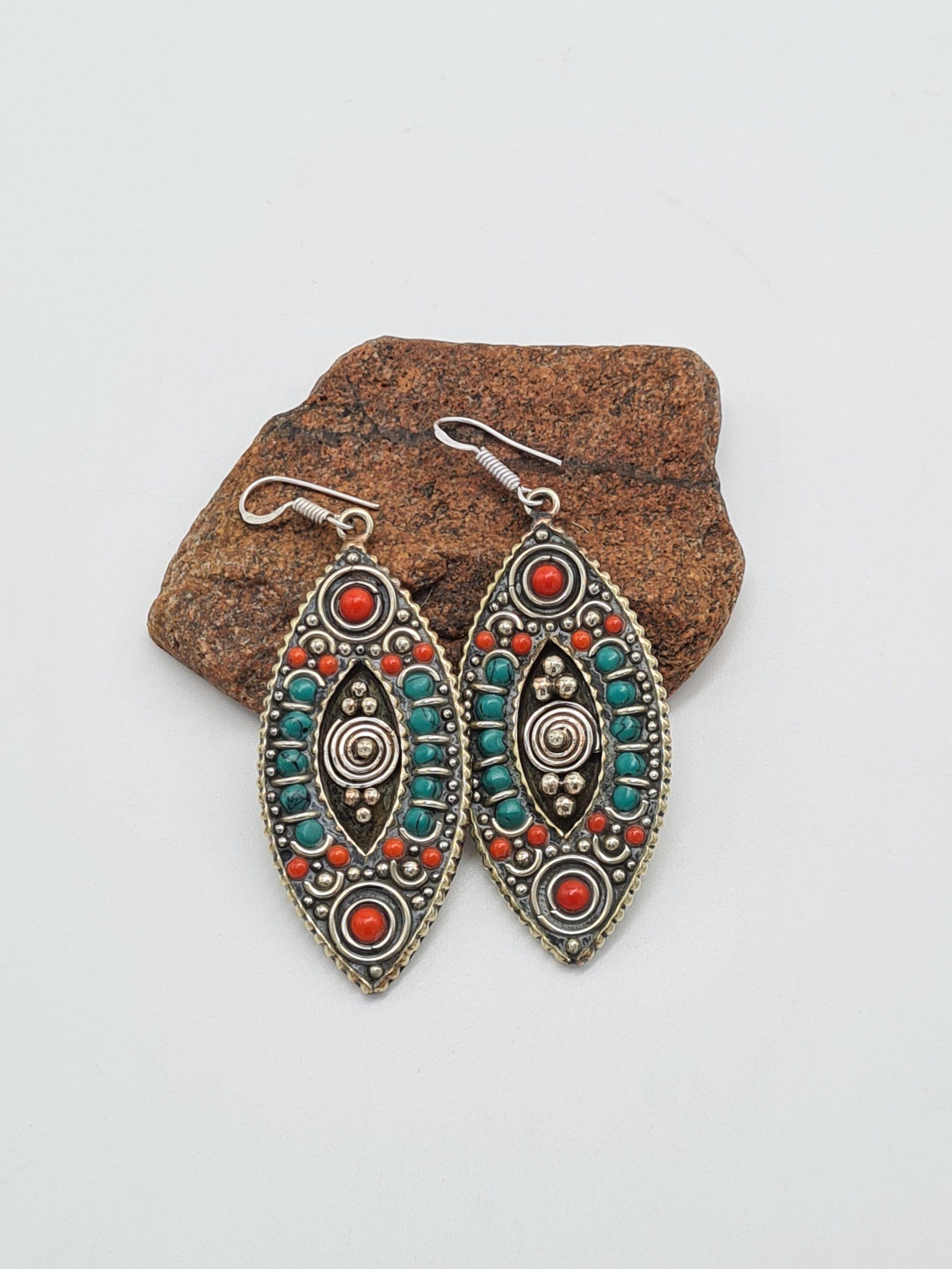 Long dangle earrings - Image 4