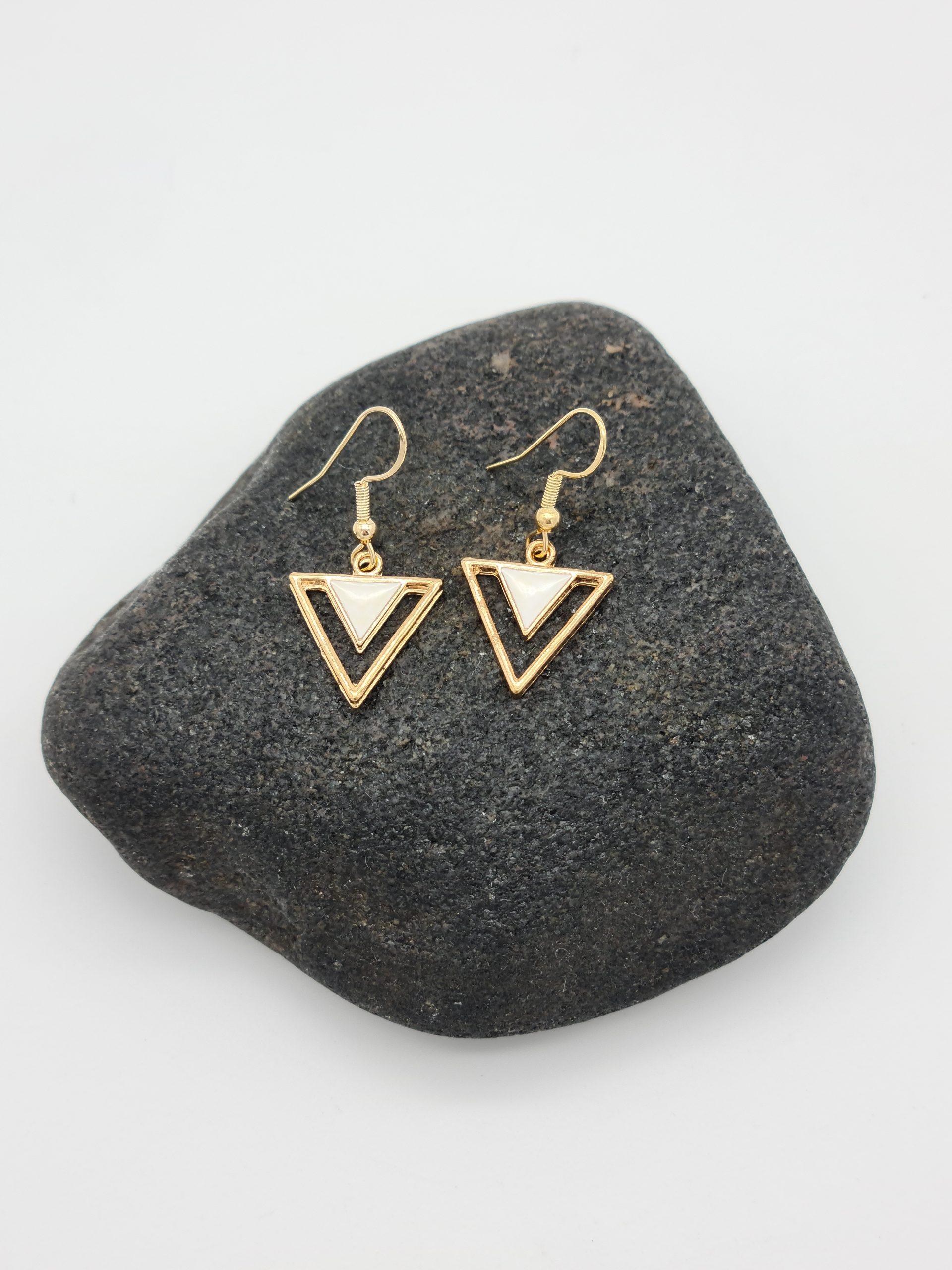 Triangle Dangle Earringы