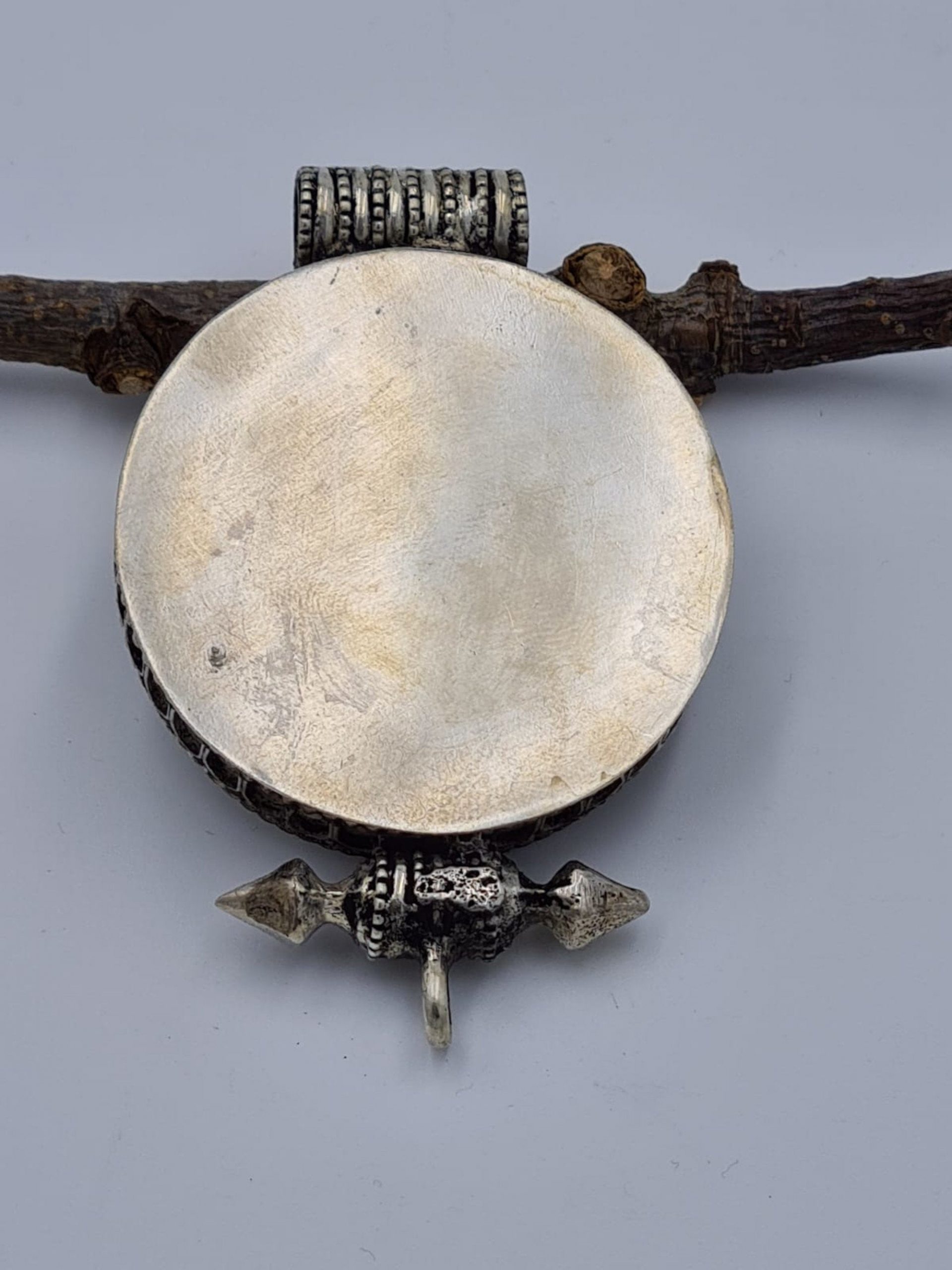 Buddhist Gau Prayer Box Pendant - Image 6