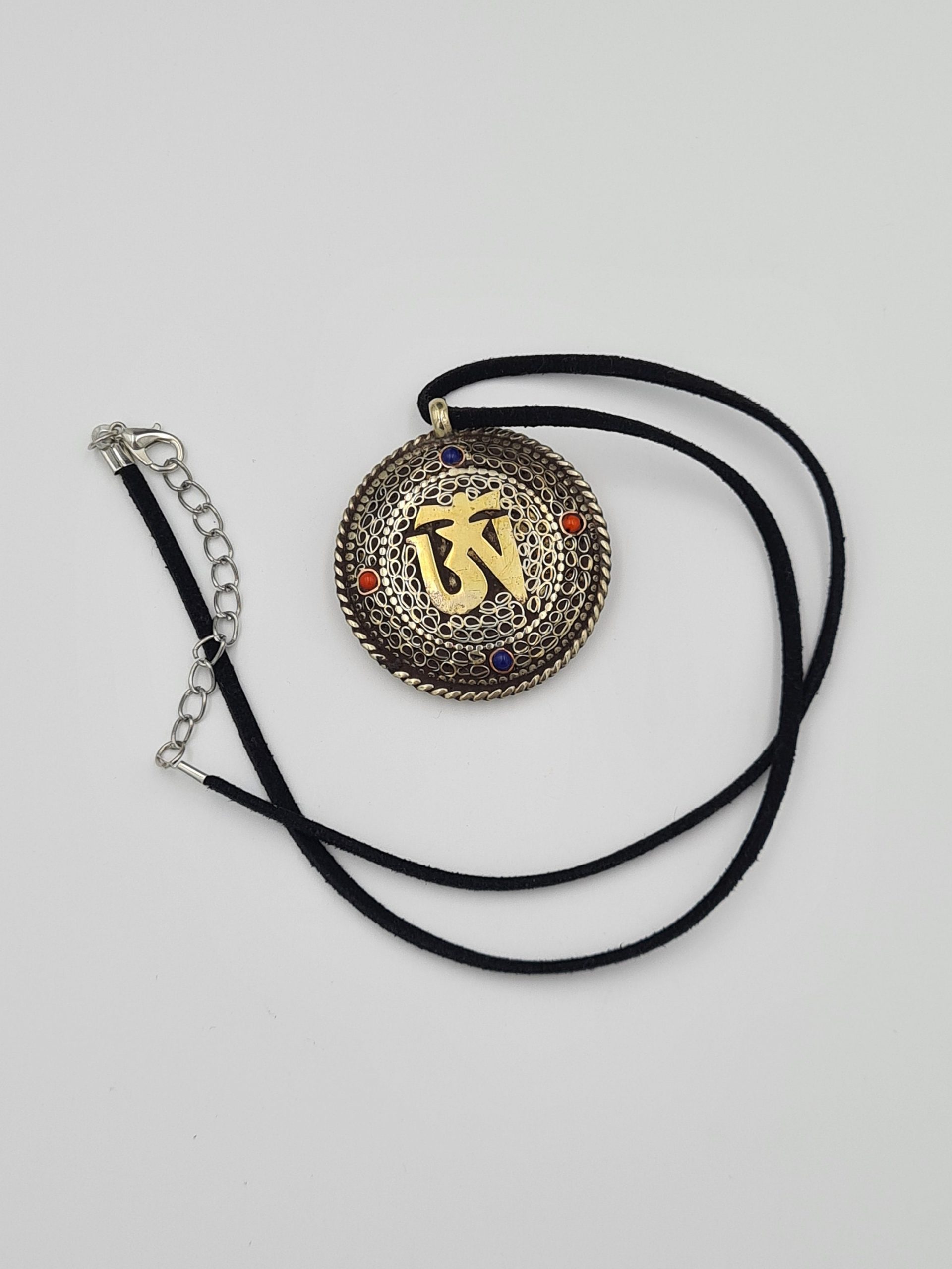 Tibetan/Nepalese OM Pendant, Brass Om Pendant, Buddhist Pendant, Bohemian, Nepalese Ethnic Jewellery, Gypsy Boho Style, Buddha Eye - Image 4