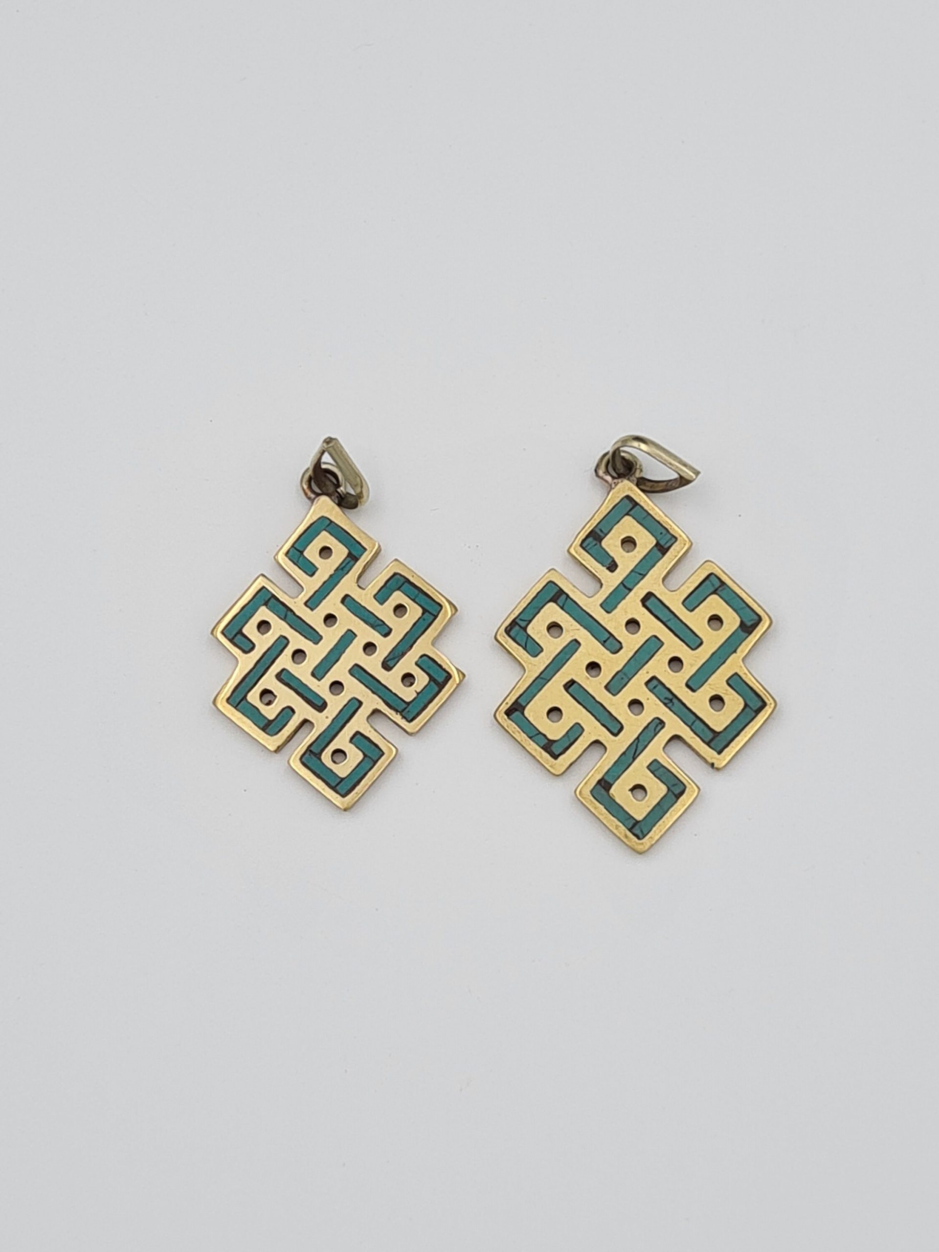 Tibetan Endless Knot Pendant, Turquoise Pendant, Nepalese Ethnic Jewellery, Gypsy Boho Style, Turquoise Inlay, Concentric Circles design - Image 5