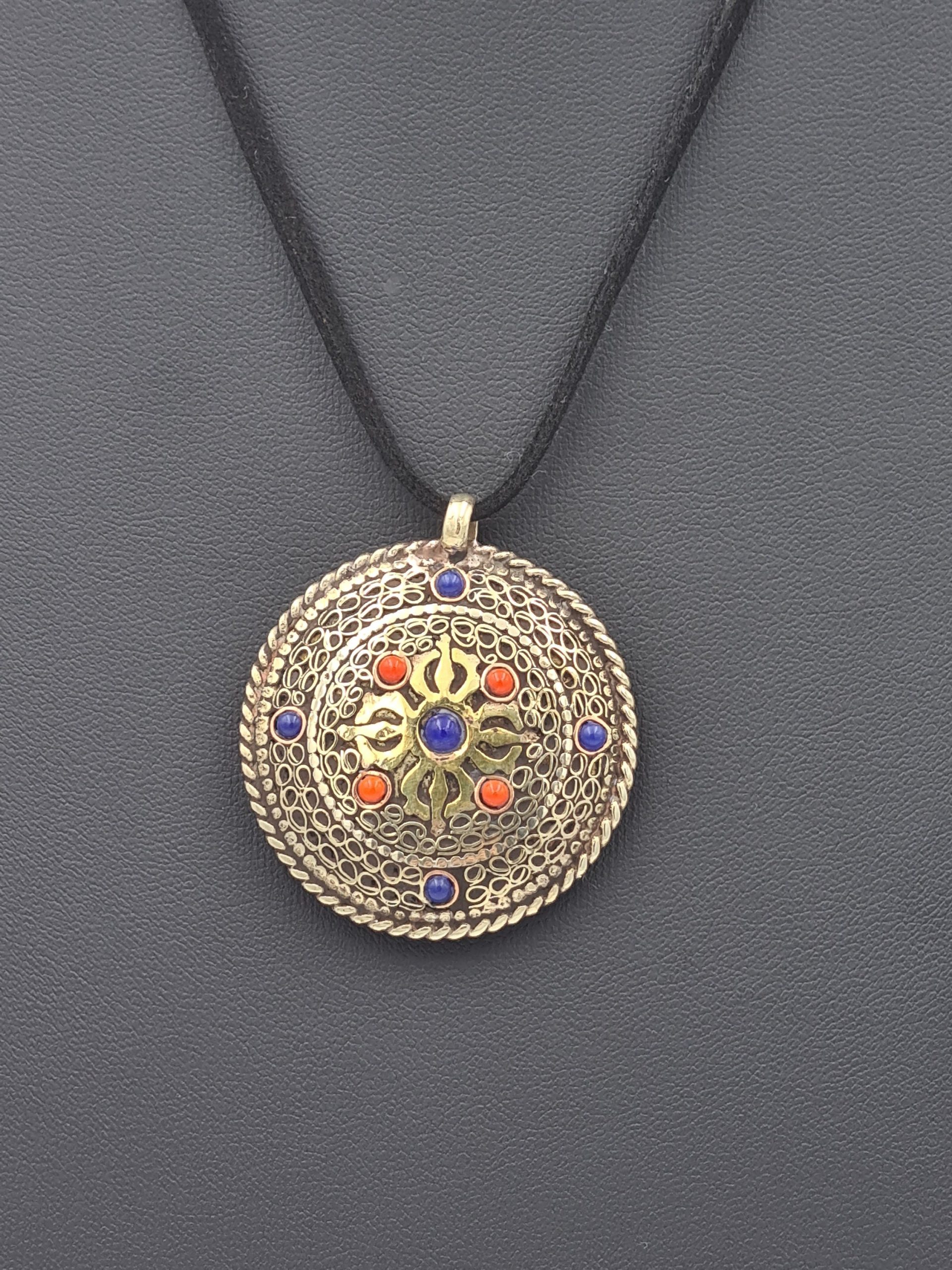Tibetan/Nepalese OM Pendant, Brass Om Pendant, Buddhist Pendant, Bohemian, Nepalese Ethnic Jewellery, Gypsy Boho Style, Buddha Eye - Image 3