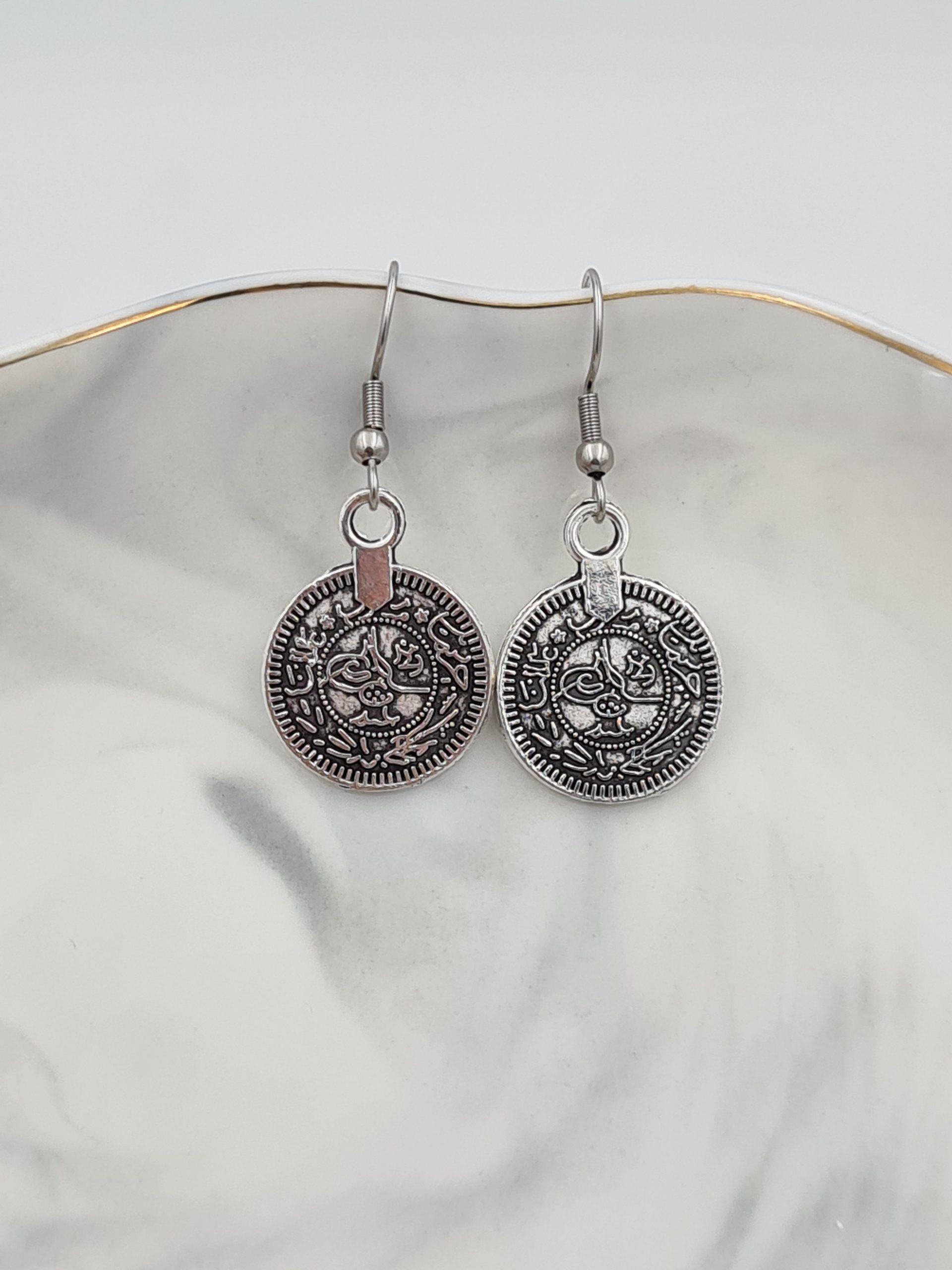 Retro Coin Earrings - Image 10